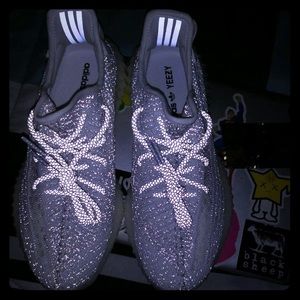 SOLD🔥Adidas Yeezy Boost 350 V2 “Static” sz. 7.5
